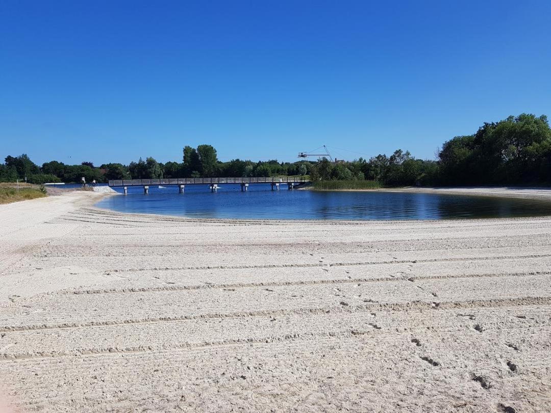 Neu! Ferienhaus Sonnenschein Am Badesee Аурих Экстерьер фото